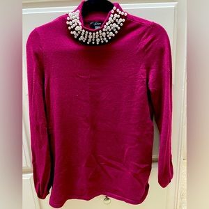 Pearled Alfani sweater sz S